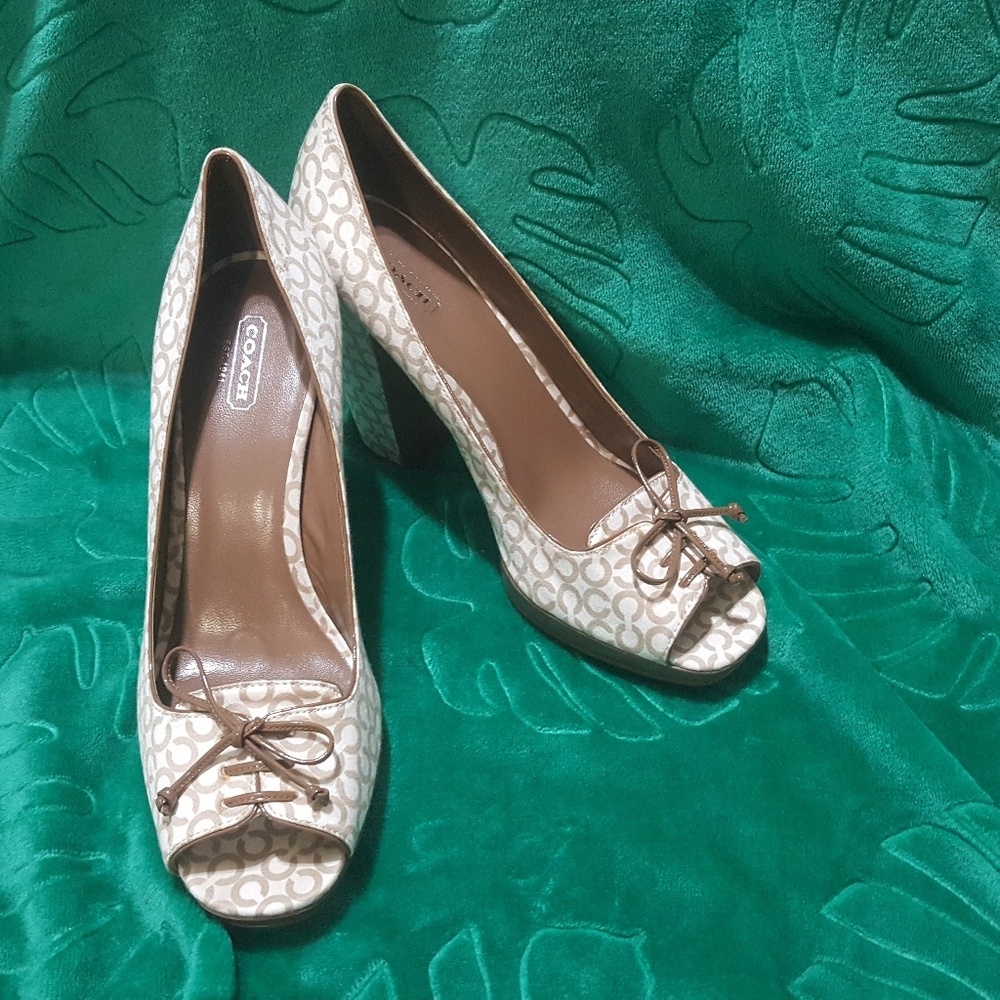Coach Women's Beige Signature Peep-Toe Pumps
